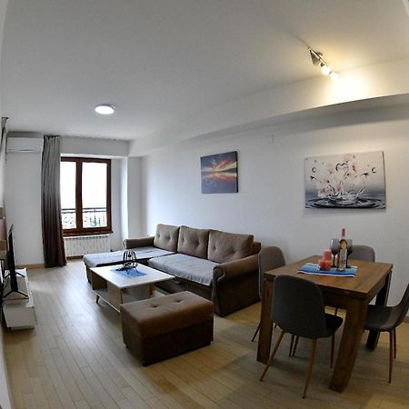 Skopje Starlight Apartments - Flatiron Esterno foto